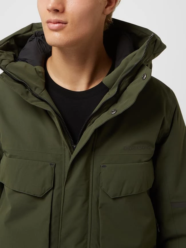 Großhandel ? Didriksons Parka Mit Kapuze Modell 'Drew' - Olivgrün ⌛ 3 Großhandel ? Didriksons Parka Mit Kapuze Modell 'Drew' - Olivgrün ⌛ – Bild 3