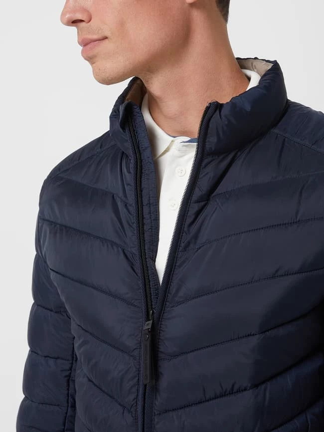Besorgen ? Tom Tailor Light-Steppjacke Mit Stehkragen - Wasserabweisend - Marineblau ? 3 Besorgen ? Tom Tailor Light-Steppjacke Mit Stehkragen - Wasserabweisend - Marineblau ? – Bild 3