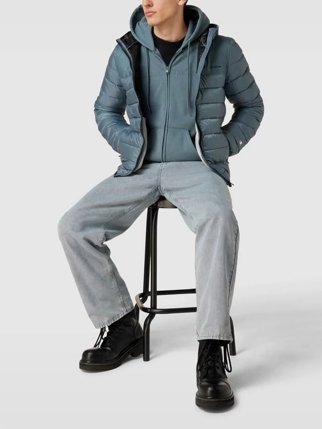 Bestes Angebot ❤️ CHAMPION Jacke Mit Label-Print Modell 'OUTDOOR' - Mittelgrau ✔️ 1 Bestes Angebot ❤️ CHAMPION Jacke Mit Label-Print Modell 'OUTDOOR' - Mittelgrau ✔️