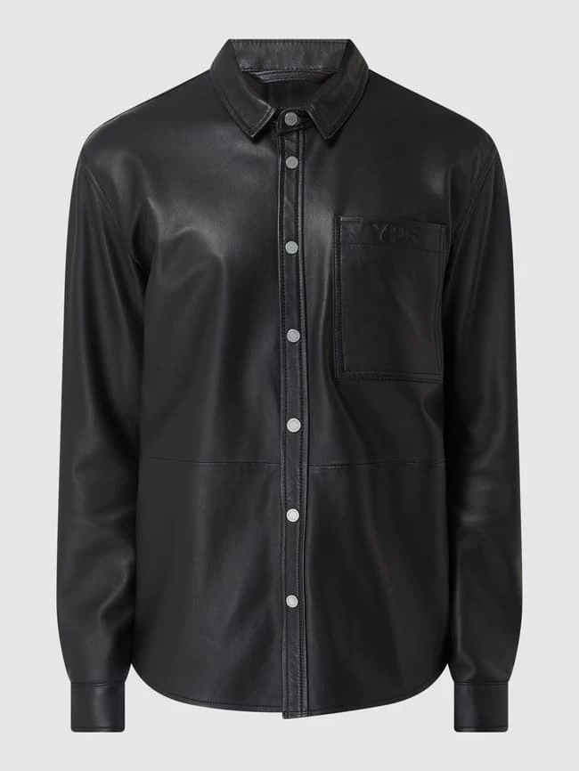 Am billigsten ? YOUNG POETS SOCIETY Hemdjacke Aus Schafsleder Modell 'Dax' - Schwarz ✨ 2 Am billigsten ? YOUNG POETS SOCIETY Hemdjacke Aus Schafsleder Modell 'Dax' - Schwarz ✨ – Bild 2