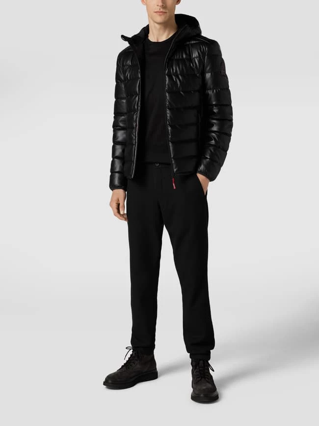 Besorgen ? MCNEAL Steppjacke In Leder-Optik - Schwarz ? 1 Besorgen ? MCNEAL Steppjacke In Leder-Optik - Schwarz ?