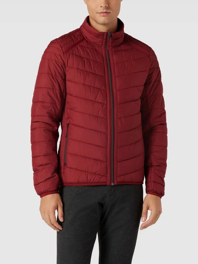 Schlussverkauf ✔️ S.Oliver RED LABEL Steppjacke Mit Reißverschlusstaschen Modell 'Lightdown' - Rot ⌛ 4 Schlussverkauf ✔️ S.Oliver RED LABEL Steppjacke Mit Reißverschlusstaschen Modell 'Lightdown' - Rot ⌛ – Bild 4