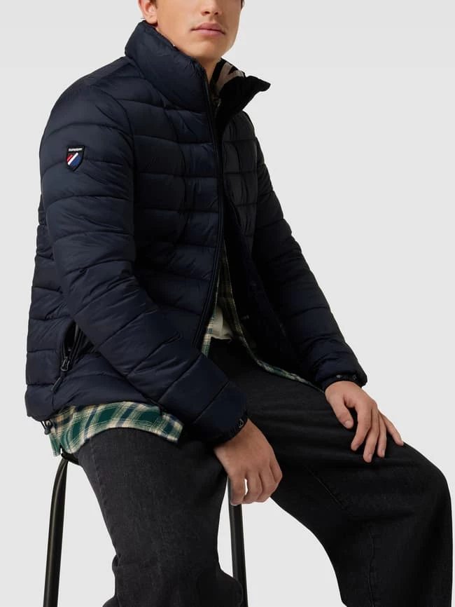 Neu ? Superdry Steppjacke Mit Stehkragen - Marineblau ? 3 Neu ? Superdry Steppjacke Mit Stehkragen - Marineblau ? – Bild 3