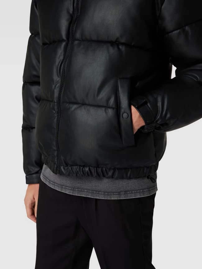 Auslauf ? REVIEW Jacke Mit Seitlichen Eingrifftaschen - Schwarz ? 3 Auslauf ? REVIEW Jacke Mit Seitlichen Eingrifftaschen - Schwarz ? – Bild 3