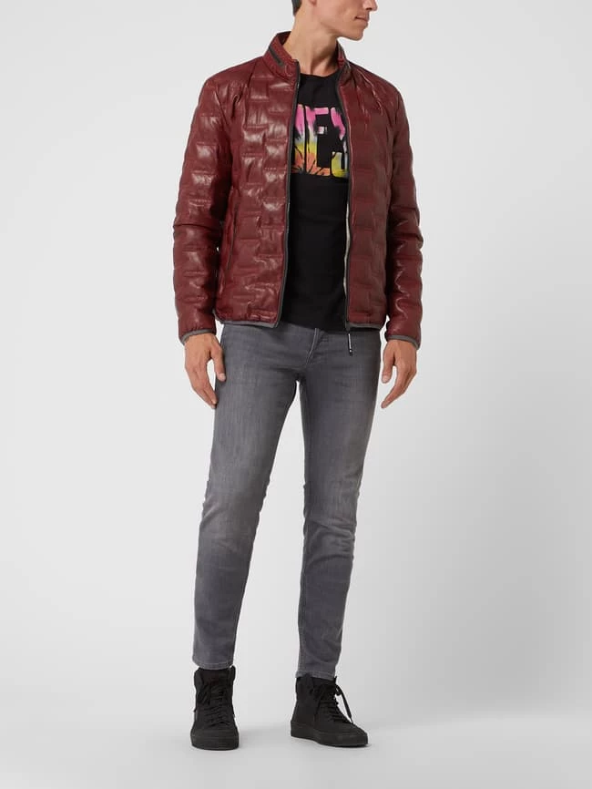 Am billigsten ? Milestone Lederjacke Mit Steppnähten Modell 'Aversa' - Rot ⭐ 1 Am billigsten ? Milestone Lederjacke Mit Steppnähten Modell 'Aversa' - Rot ⭐