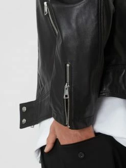 Am billigsten ? Just Cavalli Lederjacke Mit Stehkragen - Schwarz ❤️ -LACOSTE SHOP 9t83ih2ea5b52hi489650laj897laj2361350iiia52lahi375a4udag9d2kgj2a9oqjicpk8oo38g9o9co6ceb5c5ijicj560pj8chk71im8e9i60qjae1o74r66e9i6di3ce0